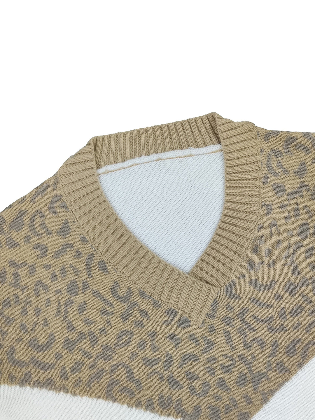 Cassidy™ | Trendy V-Neck Sweater